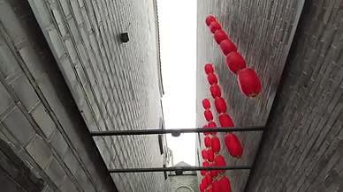 四川古巷拍摄视频灯笼视频的预览图